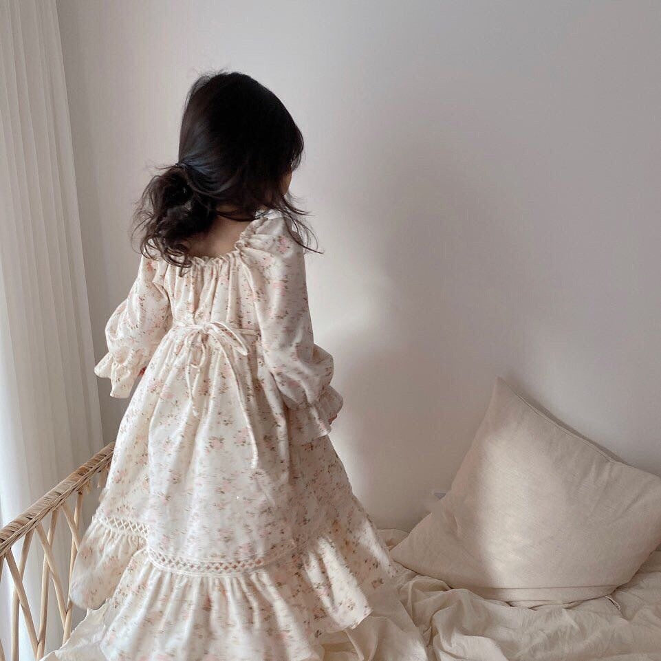 Girls Vintage Ruffle Dress